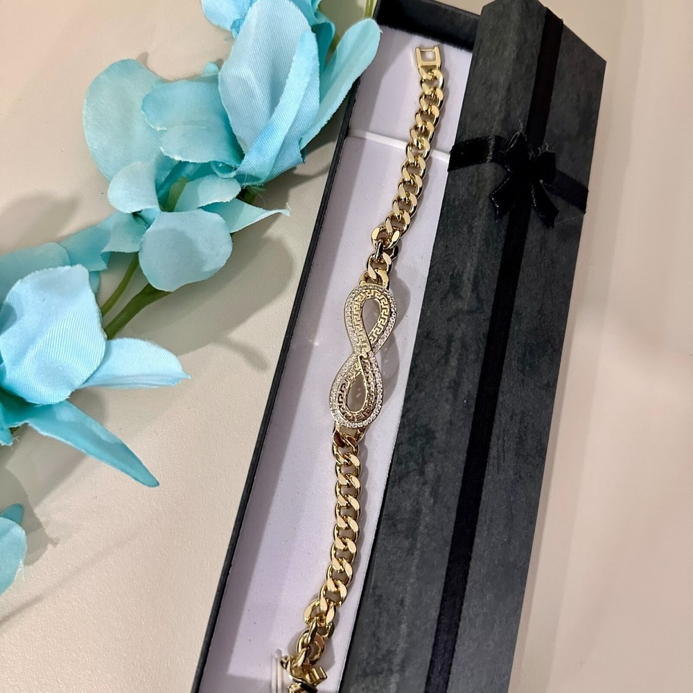 14K Gold Plated Womens Bracelet Infinity Chain Cuban Link ‎ Zirconia 7 inch